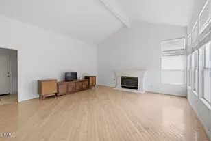 1251 Via Latina Dr, Camarillo, CA 93012 - Photo 17