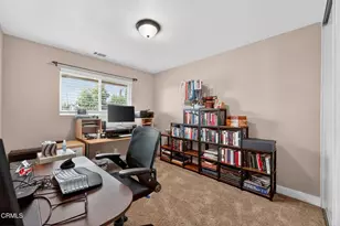 1595 Lyndhurst Ave, Camarillo, CA 93010 - Photo 19