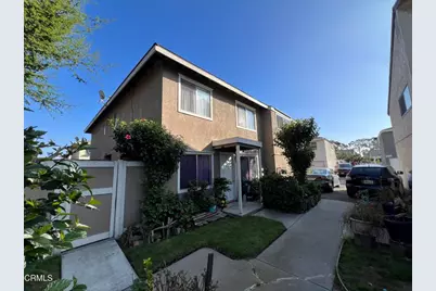 1220 W Hull Place, Oxnard, CA 93030 - Photo 1