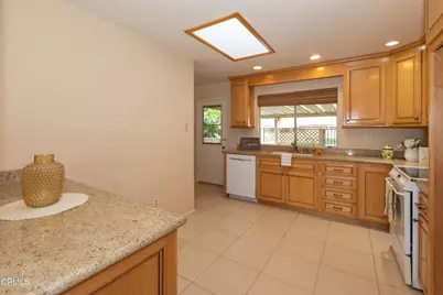 24133 Village 24, Camarillo, CA 93012 - Photo 27