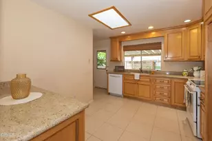 24133 Village 24, Camarillo, CA 93012 - Photo 27