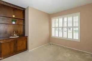 24133 Village 24, Camarillo, CA 93012 - Photo 15