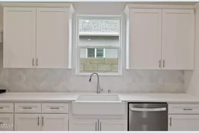 8806 Roverton Court, Bakersfield, CA 93314 - Photo 17