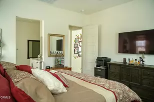 425 Eureka Dr, Santa Paula, CA 93060 - Photo 11