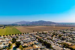 75 Poinsettia Gardens Dr, Ventura, CA 93004 - Photo 45