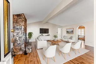 75 Poinsettia Gardens Dr, Ventura, CA 93004 - Photo 7