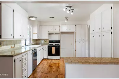 75 Poinsettia Gardens Drive, Ventura, CA 93004 - Photo 19