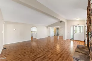 75 Poinsettia Gardens Dr, Ventura, CA 93004 - Photo 11