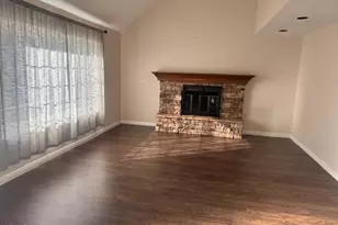 1327 Johnson Dr, Ventura, CA 93003 - Photo 3