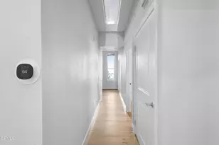 1901 Victoria Ave, Oxnard, CA 93035 - Photo 25