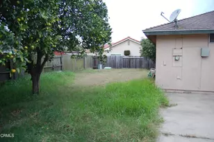 1920 Oneida Pl, Oxnard, CA 93030 - Photo 23