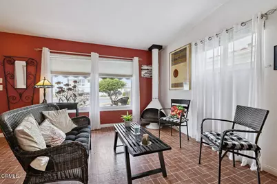 2867 Pierpont Boulevard, Ventura, CA 93001 - Photo 11