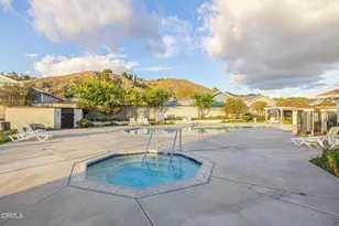 20046 Canyon View Dr, Santa Clarita, CA 91351 - Photo 45