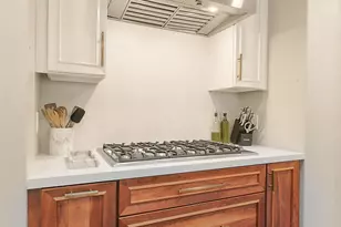 2417 E Hillcrest Dr, Thousand Oaks, CA 91362 - Photo 25