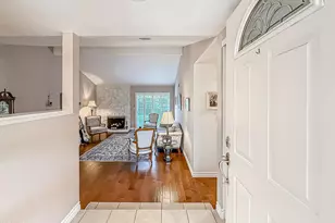 224 Marjori Ave, Thousand Oaks, CA 91320 - Photo 5