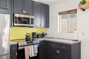 288 Highland Dr, Oxnard, CA 93035 - Photo 17