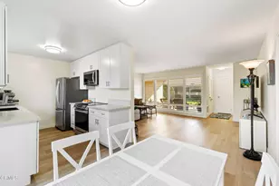 243 E Elfin Green, Port Hueneme, CA 93041 - Photo 11