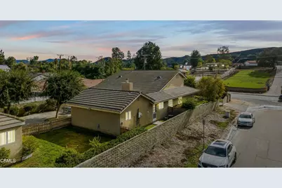 28461 W Driver Avenue, Agoura Hills, CA 91301 - Photo 5