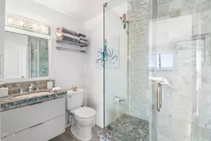 275 E Surfside Dr, Port Hueneme, CA 93041 - Photo 17
