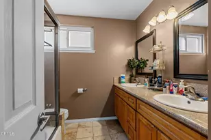 16833 Nearview, Canyon Country, CA 91387 - Photo 25