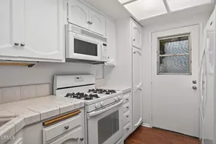 925 Vallecito Dr, Ventura, CA 93001 - Photo 21