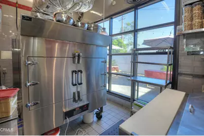 817 E Main Street, Santa Paula, CA 93060 - Photo 21