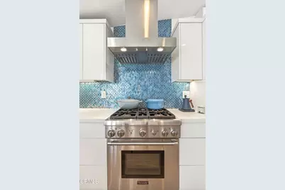 1040 Dover Lane, Ventura, CA 93001 - Photo 3