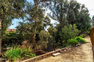 7092 Harmon Dr, Ventura, CA 93003 - Photo 27