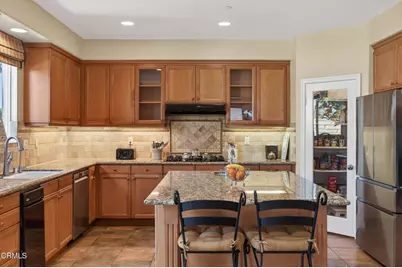 650 Charleston Place, Ventura, CA 93004 - Photo 13