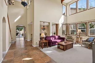 650 Charleston Pl, Ventura, CA 93004 - Photo 9