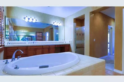 650 Charleston Place, Ventura, CA 93004 - Photo 25