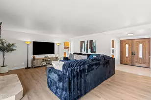 1036 Stanford Dr, Simi Valley, CA 93065 - Photo 7