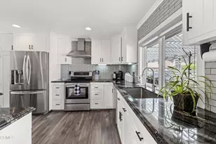 34124 Village 34, Camarillo, CA 93012 - Photo 9