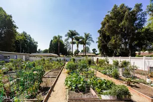 34124 Village 34, Camarillo, CA 93012 - Photo 37