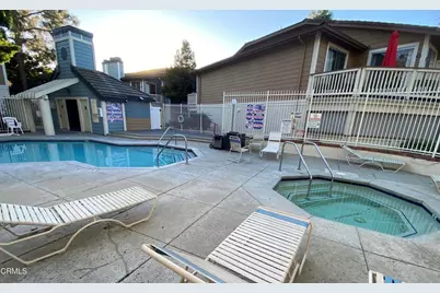 2394 Pleasant Way #J, Thousand Oaks, CA 91362 - Photo 23