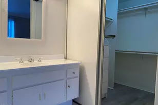 2394 Pleasant Way, Thousand Oaks, CA 91362 - Photo 13