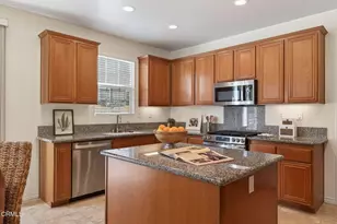 8124 Onyx St, Ventura, CA 93004 - Photo 11