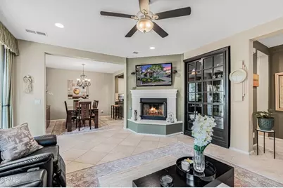 631 Clearwater Creek Drive, Thousand Oaks, CA 91320 - Photo 5