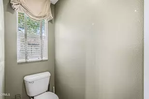 631 Clearwater Creek Dr, Thousand Oaks, CA 91320 - Photo 19