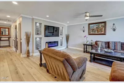 1960 Peoria Place, Oxnard, CA 93033 - Photo 3