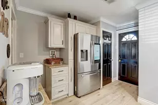 1960 Peoria Pl, Oxnard, CA 93033 - Photo 13