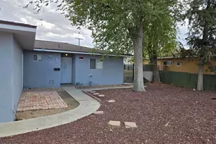 44036 Cedar Ave, Lancaster, CA 93534 - Photo 15