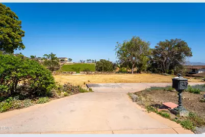 154 Cerro Crest Drive, Camarillo, CA 93010 - Photo 3