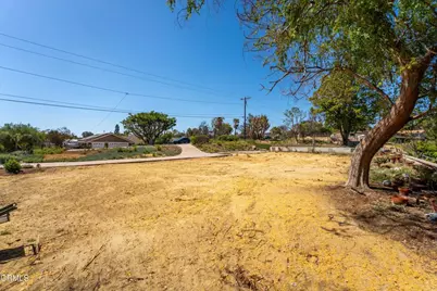 154 Cerro Crest Drive, Camarillo, CA 93010 - Photo 5