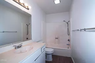 307 Oakwood St, Ventura, CA 93001 - Photo 5