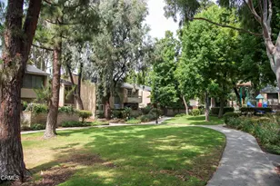 307 Oakwood St, Ventura, CA 93001 - Photo 15