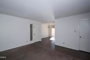 307 Oakwood St, Ventura, CA 93001 - Photo 7