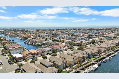 3960 W Hemlock Street, Oxnard, CA 93035 - Photo 3