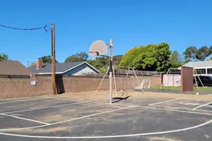 7465 Hollister, Goleta, CA 93117 - Photo 3