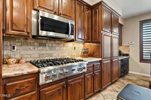 490 Peter Pl, Simi Valley, CA 93065 - Photo 15